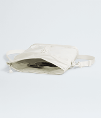 Base Camp Shoulder Bag / The North Face