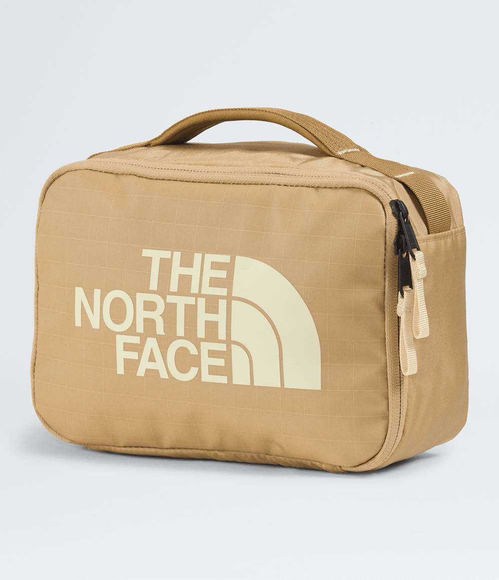 Base Camp Voyager Toiletry Kit / The North Face
