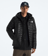 Men’s THERMOBALL™ Hooded Jacket / The North Face