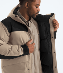 Men’s Mountain Down Jacket / The North Face