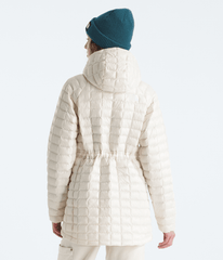 Women’s THERMOBALL™ Hooded Parka / The North Face