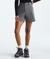 Women’s Basin 5'' Shorts / The North Face