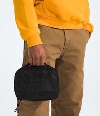 Base Camp Voyager Toiletry Kit / The North Face