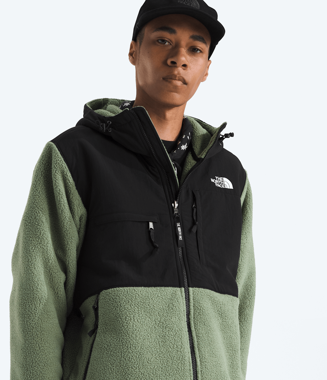 Men’s Retro Denali Hoodie / The North Face