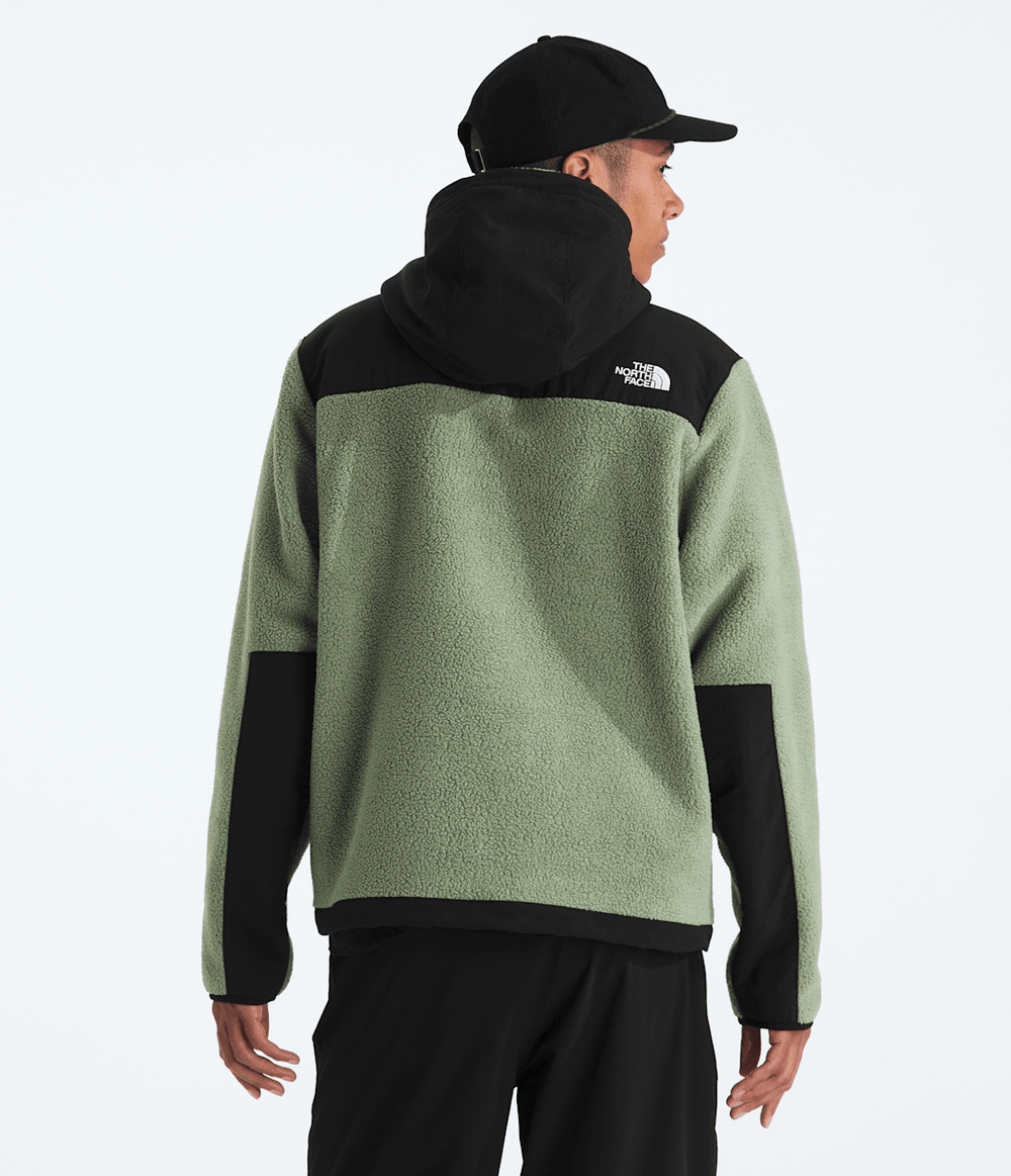 Men’s Retro Denali Hoodie / The North Face