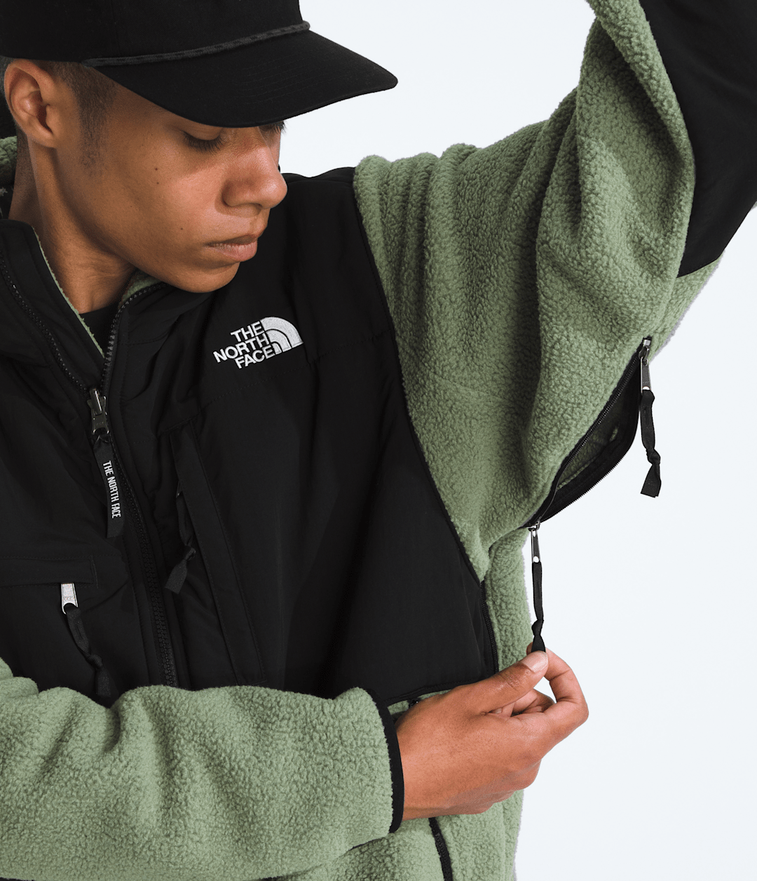 Men’s Retro Denali Hoodie / The North Face