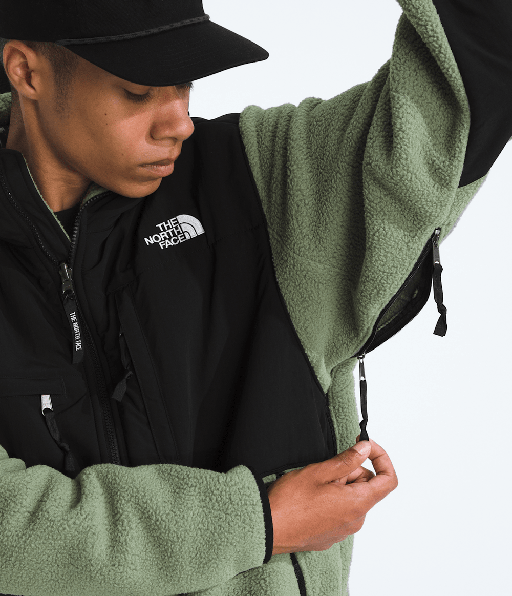 Men’s Retro Denali Hoodie / The North Face