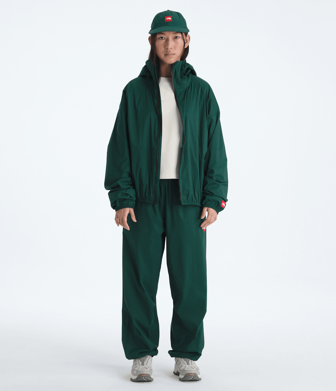 Men’s TNF™ Red Box Packable Hooded Wind Jacket / The North Face