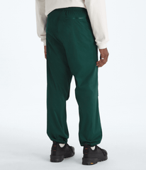 Men’s TNF™ Red Box Packable Wind Pants / The North Face