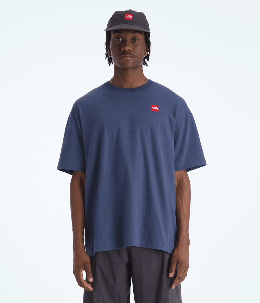 Men’s TNF™ Red Box Short-Sleeve Tee / The North Face