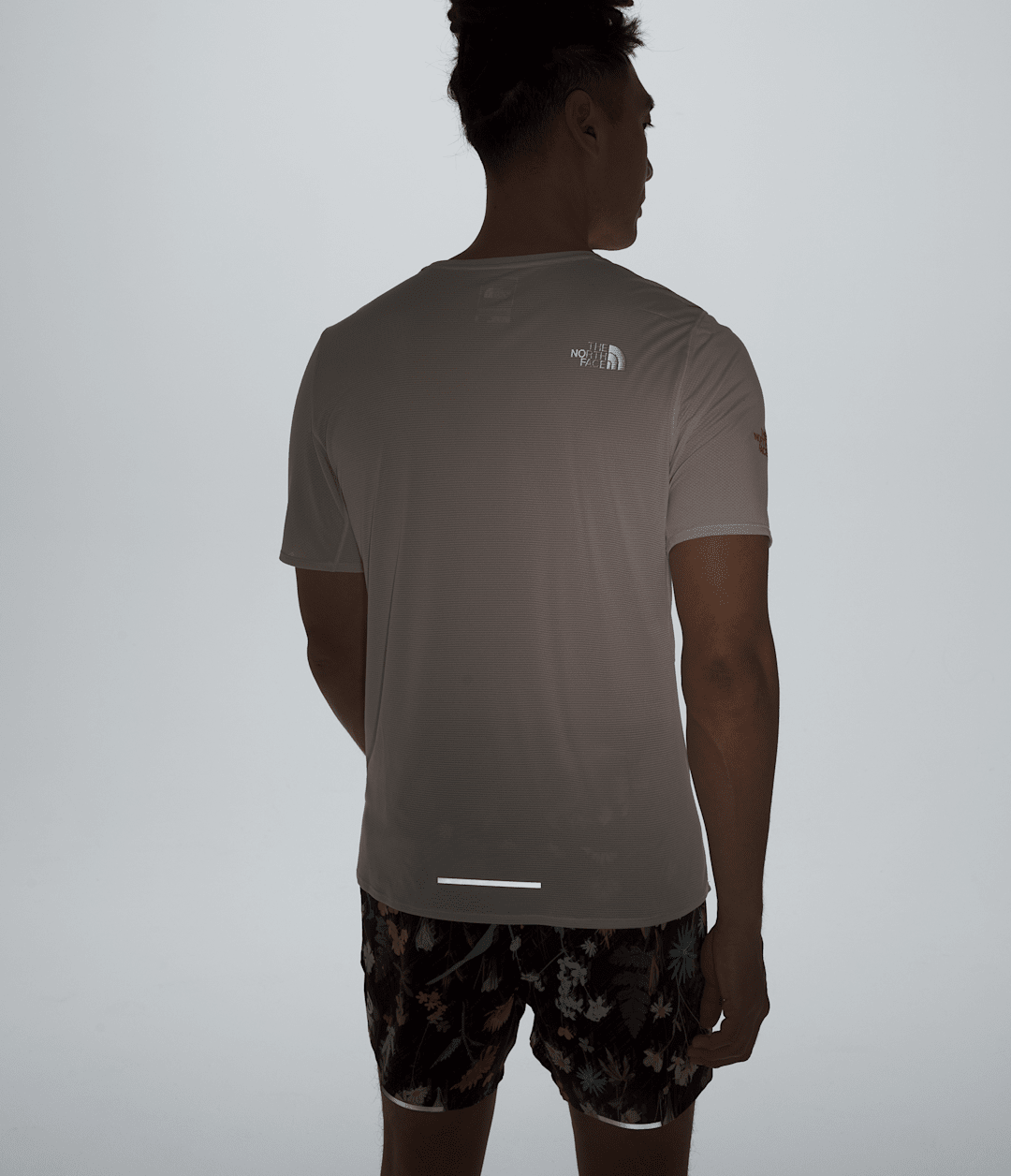 Men’s Summit Series High Trail Short-Sleeve—Graphic / The North Face