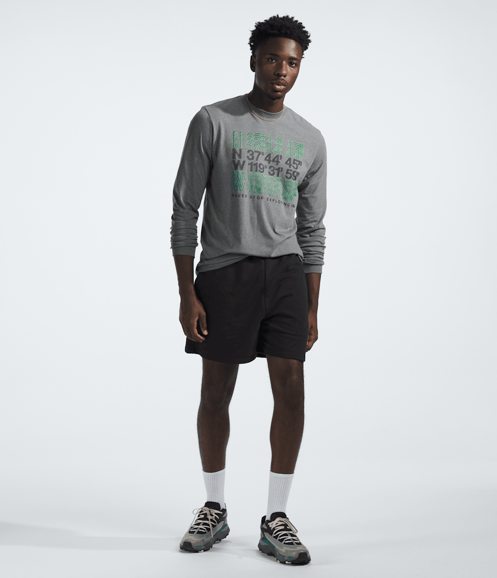 Men’s AXYS Shorts / The North Face