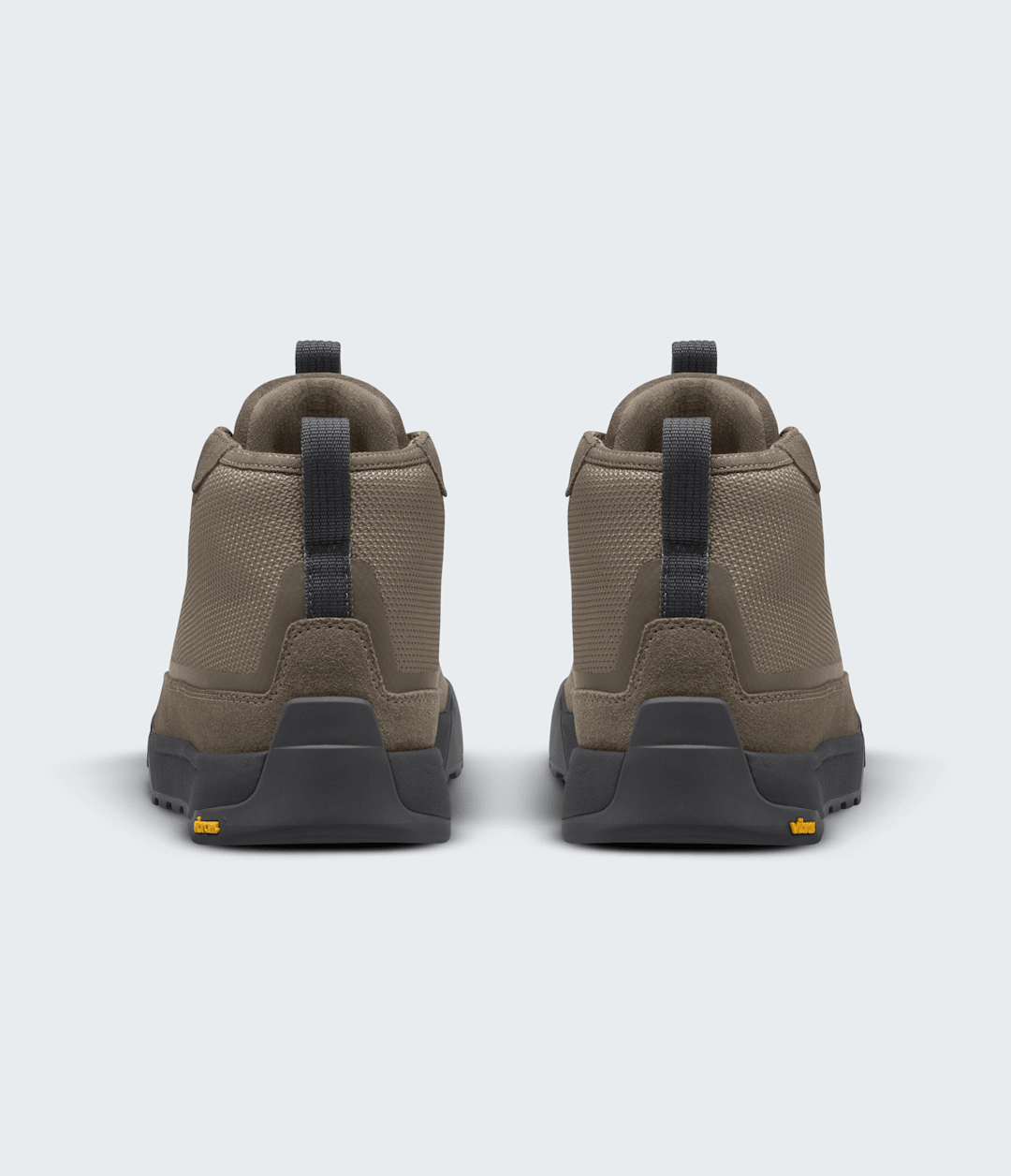 Clyffe Mid Insulated Waterproof Shoes / The North Face