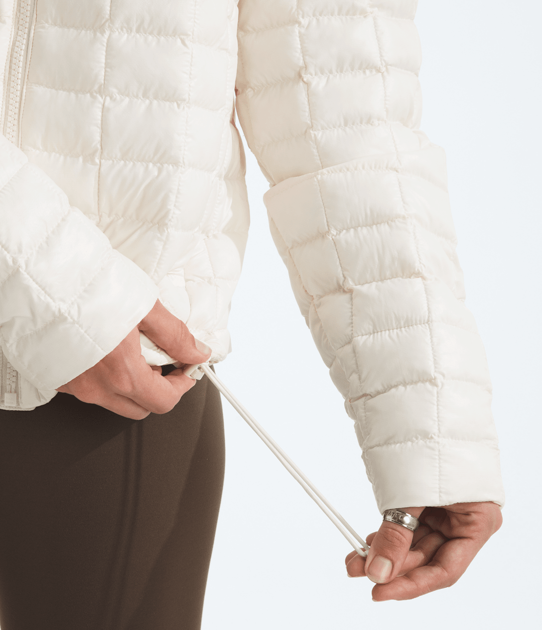 Women’s THERMOBALL™ Hooded Jacket / The North Face