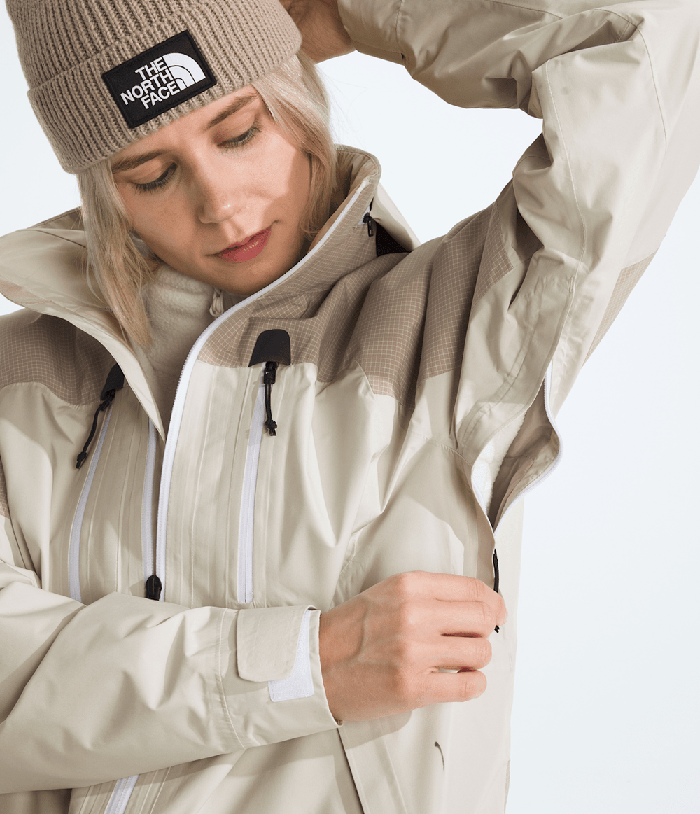 Women’s Hike Devils Thumb GORE-TEX® Jacket / The North Face