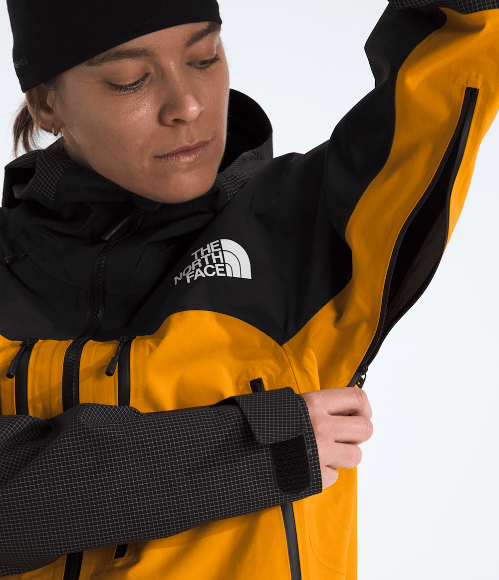 Women’s Summit Series Mountain GORE-TEX® Pro Jacket / The North Face