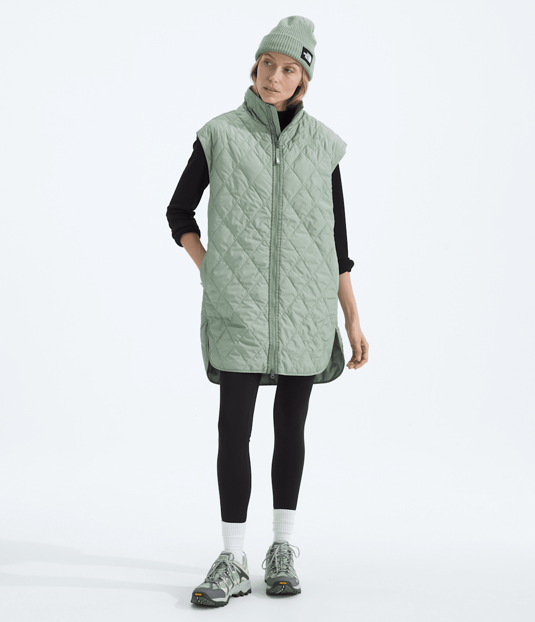 Women’s Diamond Peak Insulated Vest / The North Face