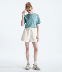 Women’s Evolution Proud Short-Sleeve Tee—Graphic / The North Face