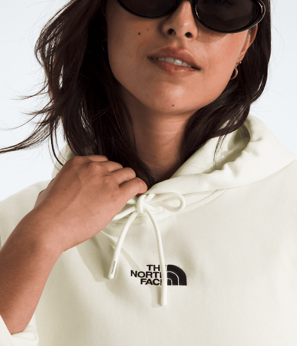 Women's Essential Cropped Hoodie / The North Face