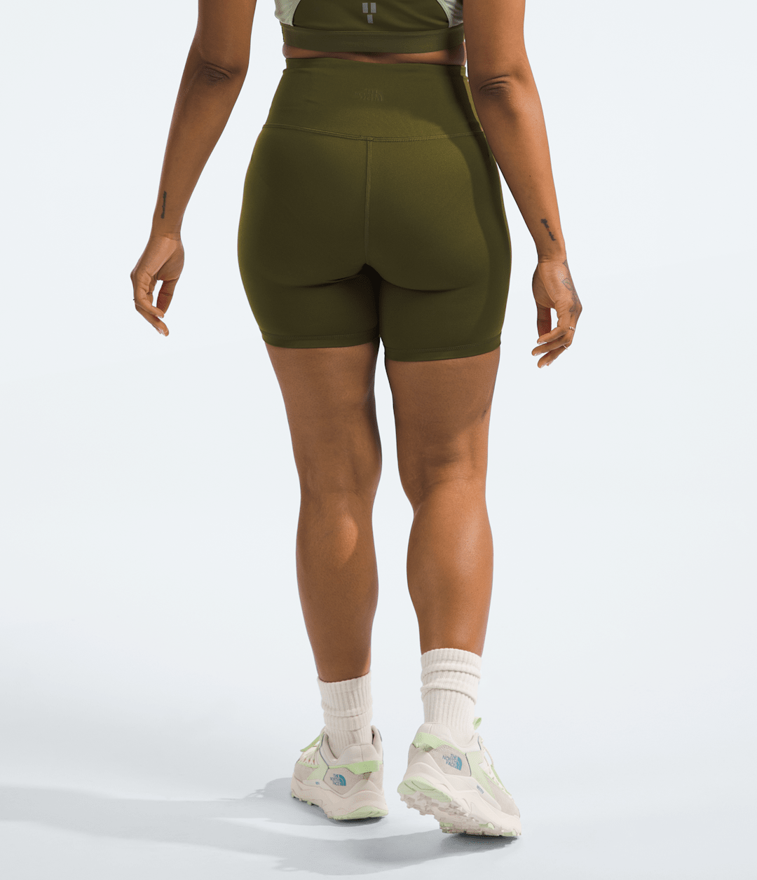 Women’s Dune Sky Tights Shorts / The North Face