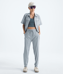 Women’s Aphrodite Arise Joggers / The North Face