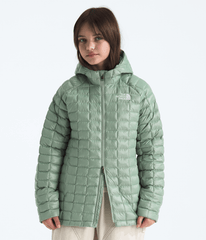 Girls’ THERMOBALL™ Parka / The North Face