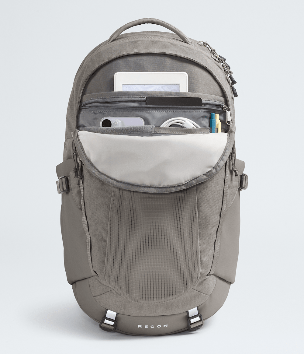 Women’s Recon Backpack / The North Face