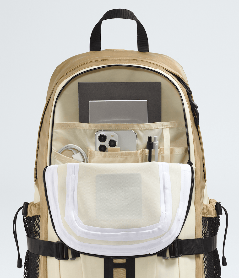 Hot Shot Base Camp Backpack / The North Face