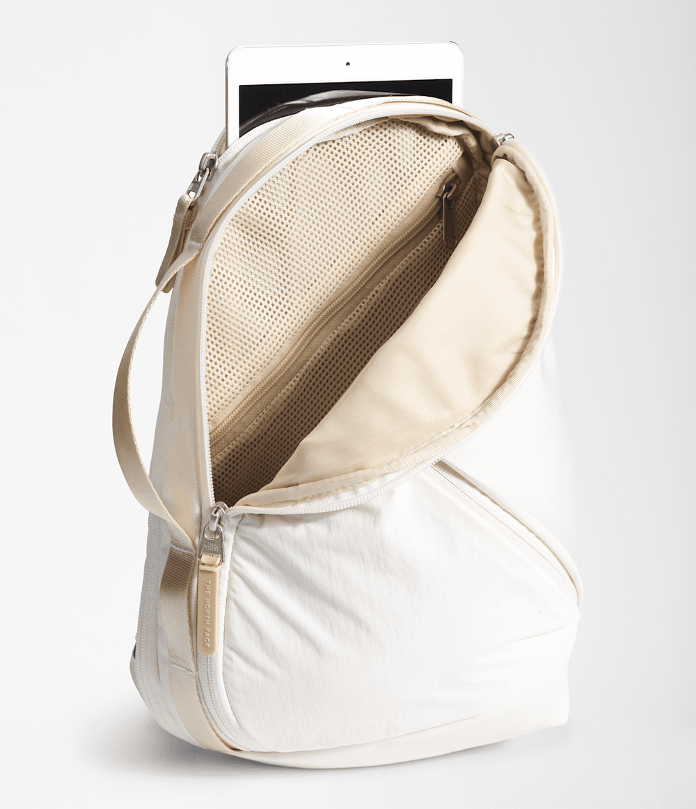Women’s Isabella Sling / The North Face