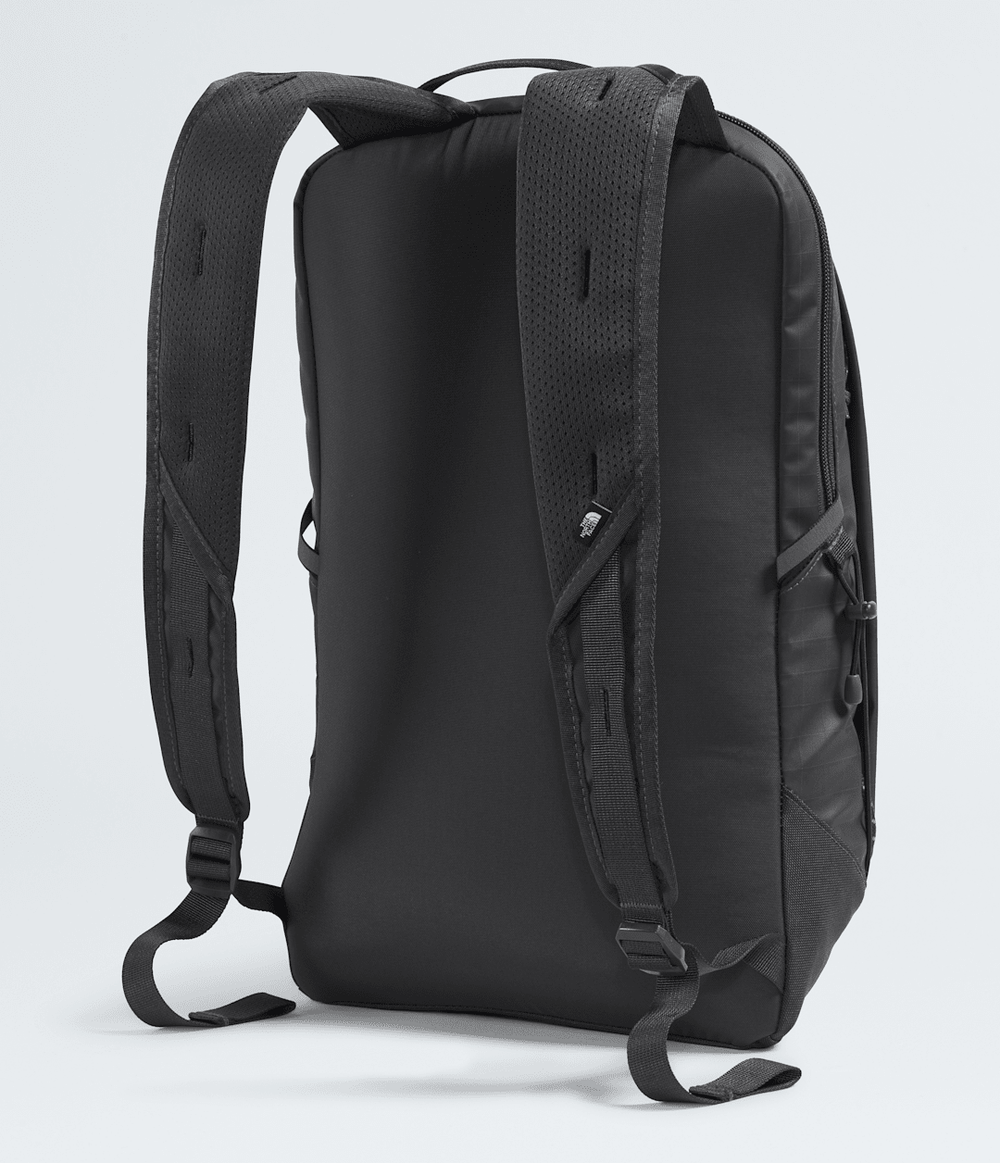 Base Camp Voyager Pro Lightweight Pack / The North Face