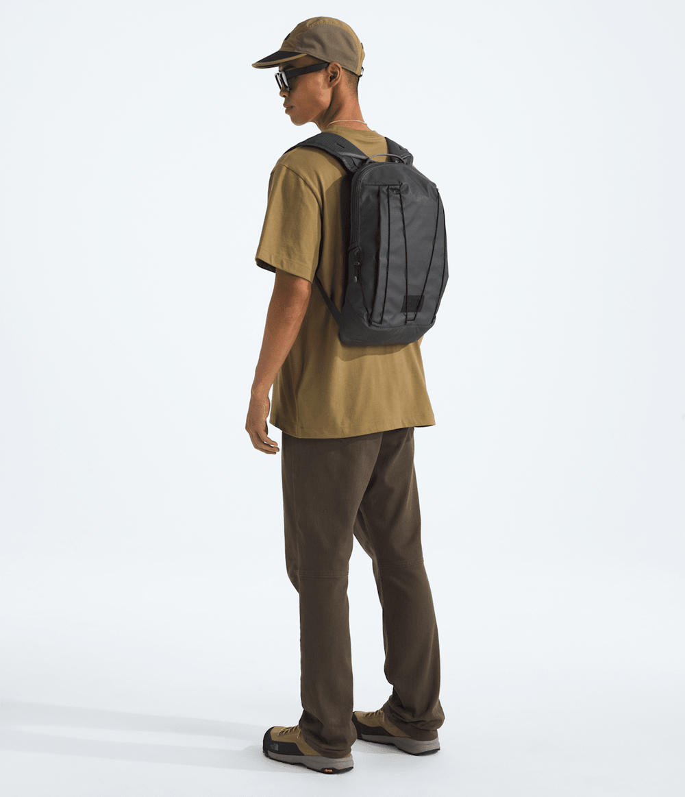 Base Camp Voyager Pro Lightweight Pack / The North Face