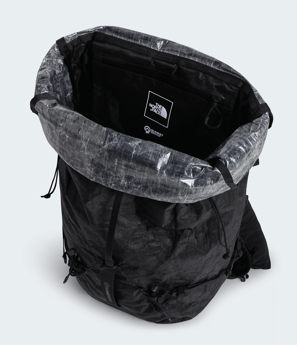 Summit Series AMK 25L Pack / The North Face