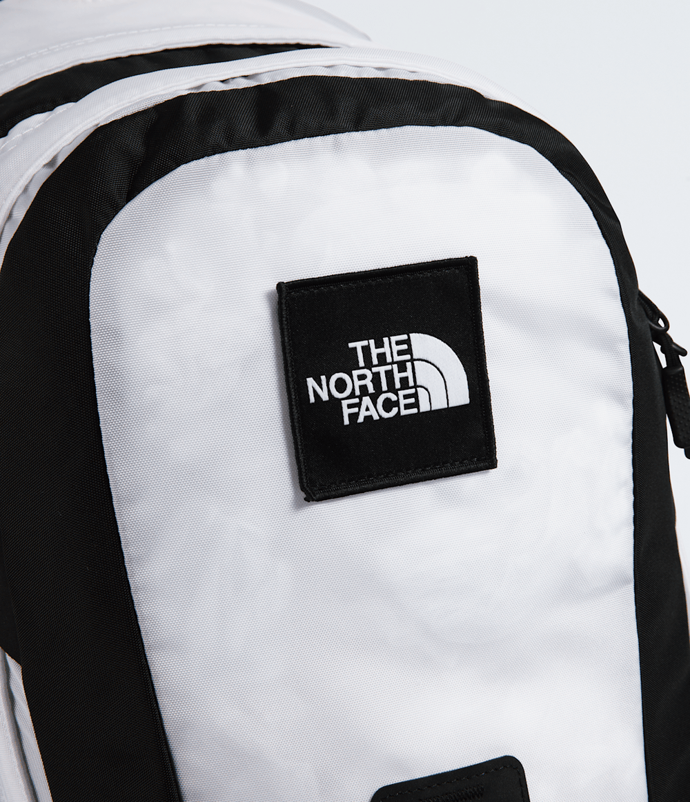 Hot Shot SE Backpack / The North Face