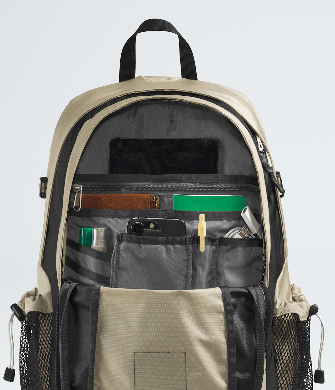 Hot Shot SE Backpack / The North Face