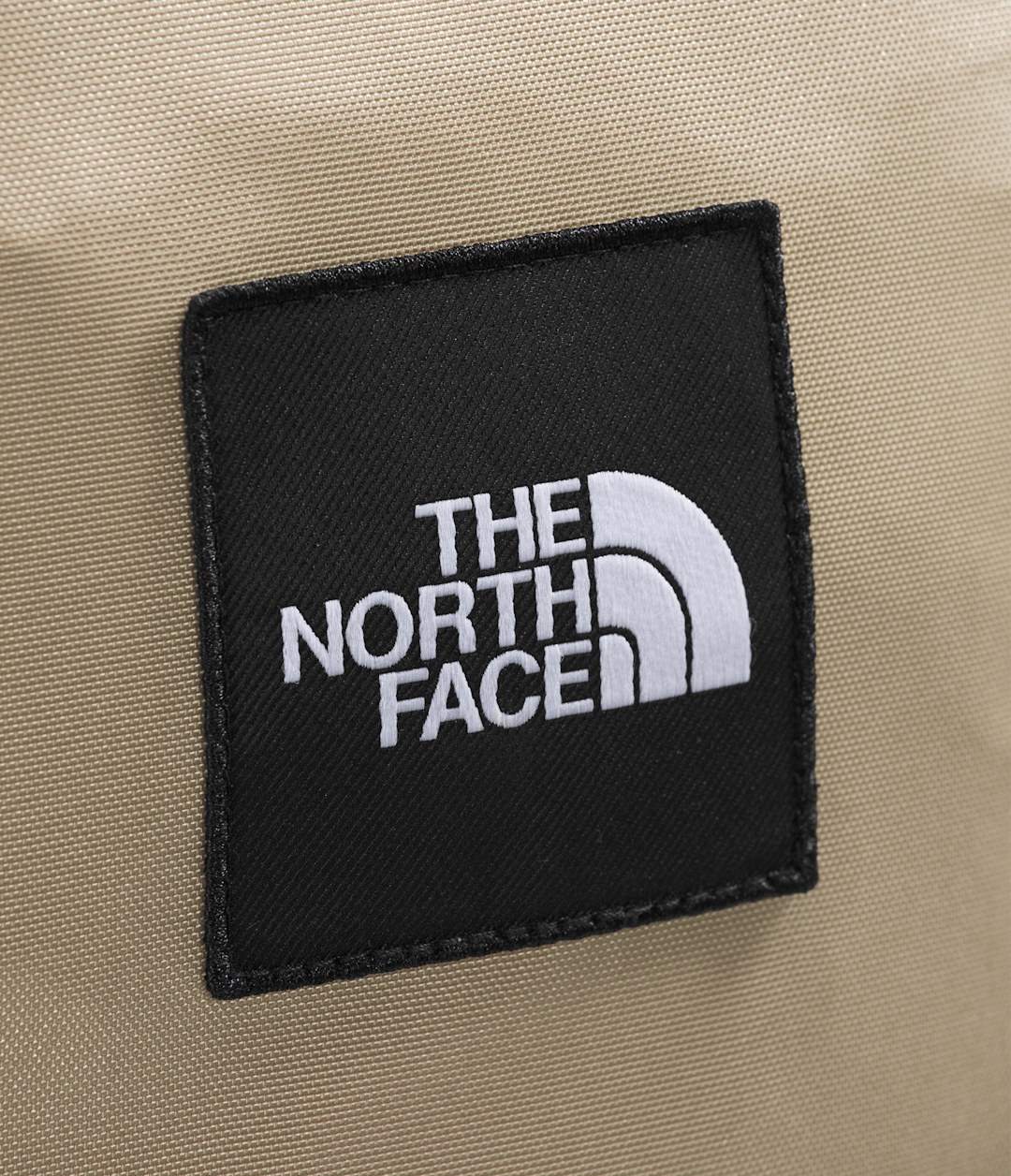 Hot Shot SE Backpack / The North Face