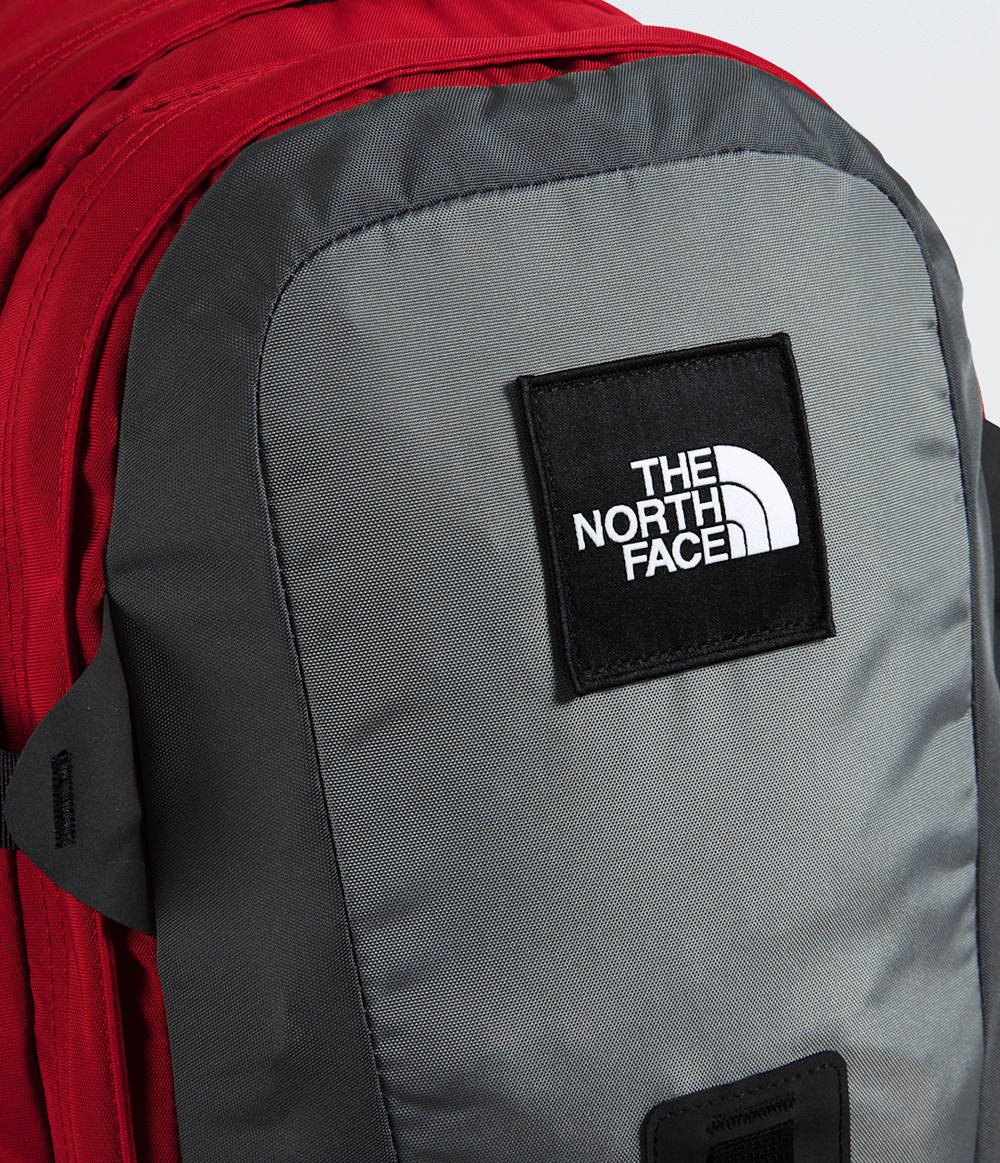 Hot Shot SE Backpack / The North Face