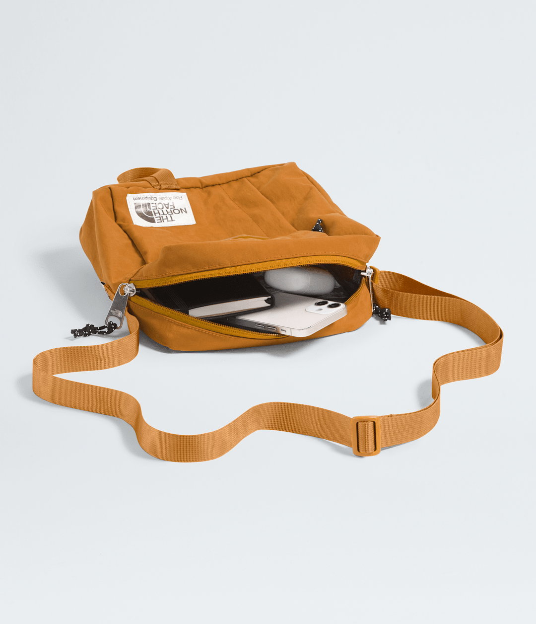 Berkeley Crossbody / The North Face