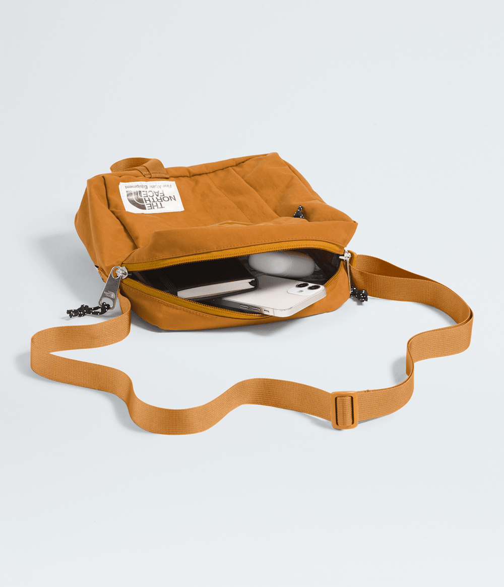 Berkeley Crossbody / The North Face