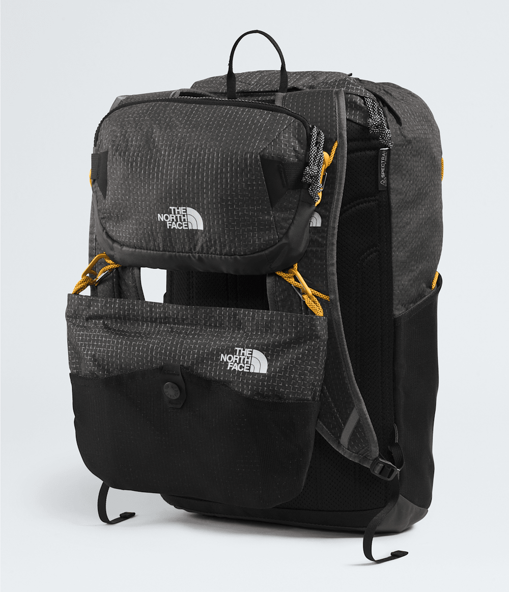Clyffe Shoulder Bag / The North Face
