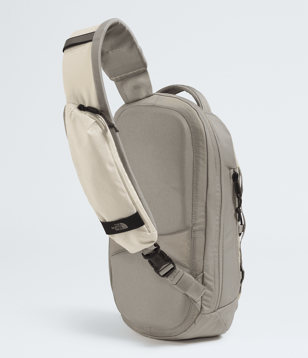 Borealis Sling / The North Face