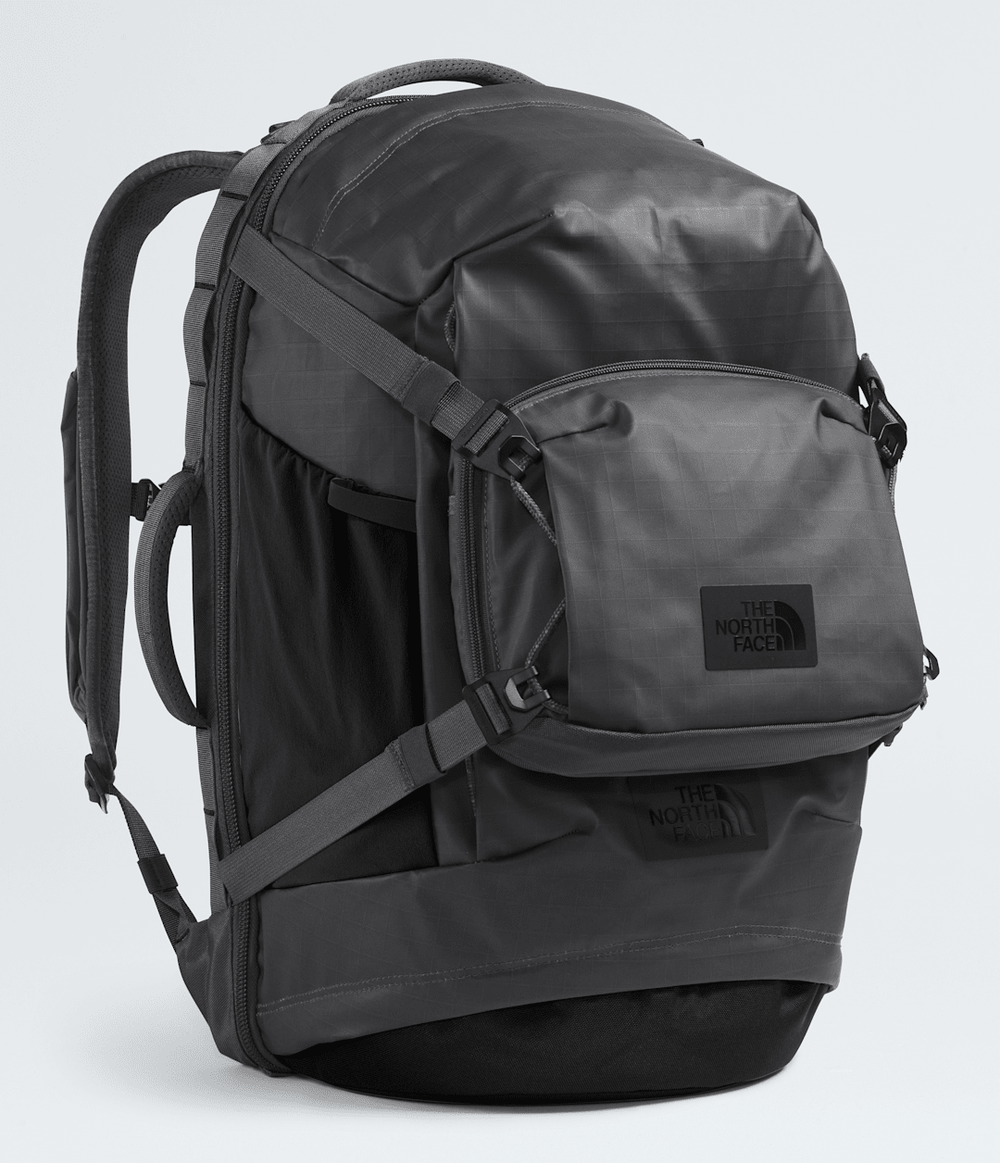 Base Camp Voyager Pro Crossbody / The North Face