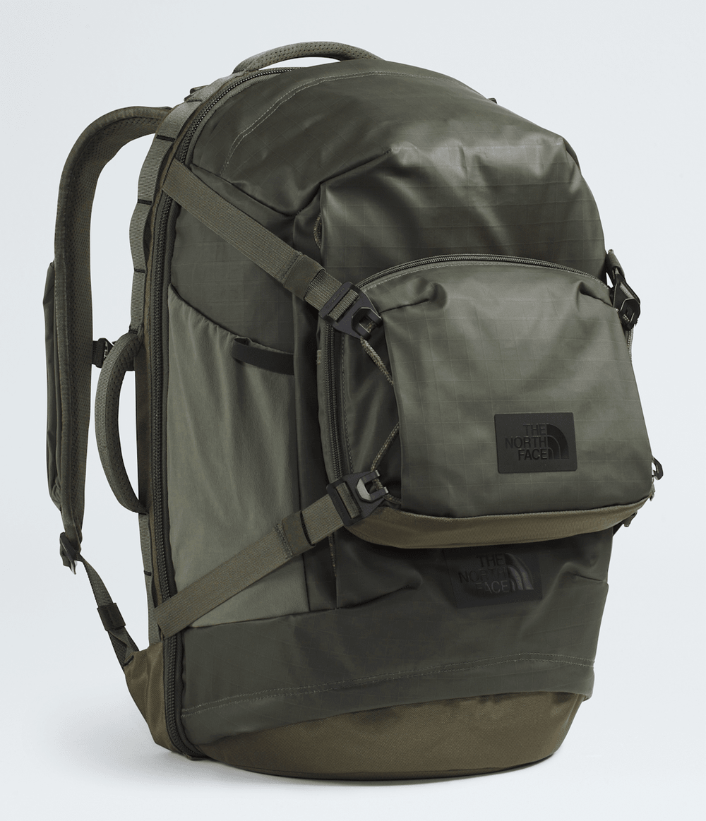 Base Camp Voyager Pro Crossbody / The North Face