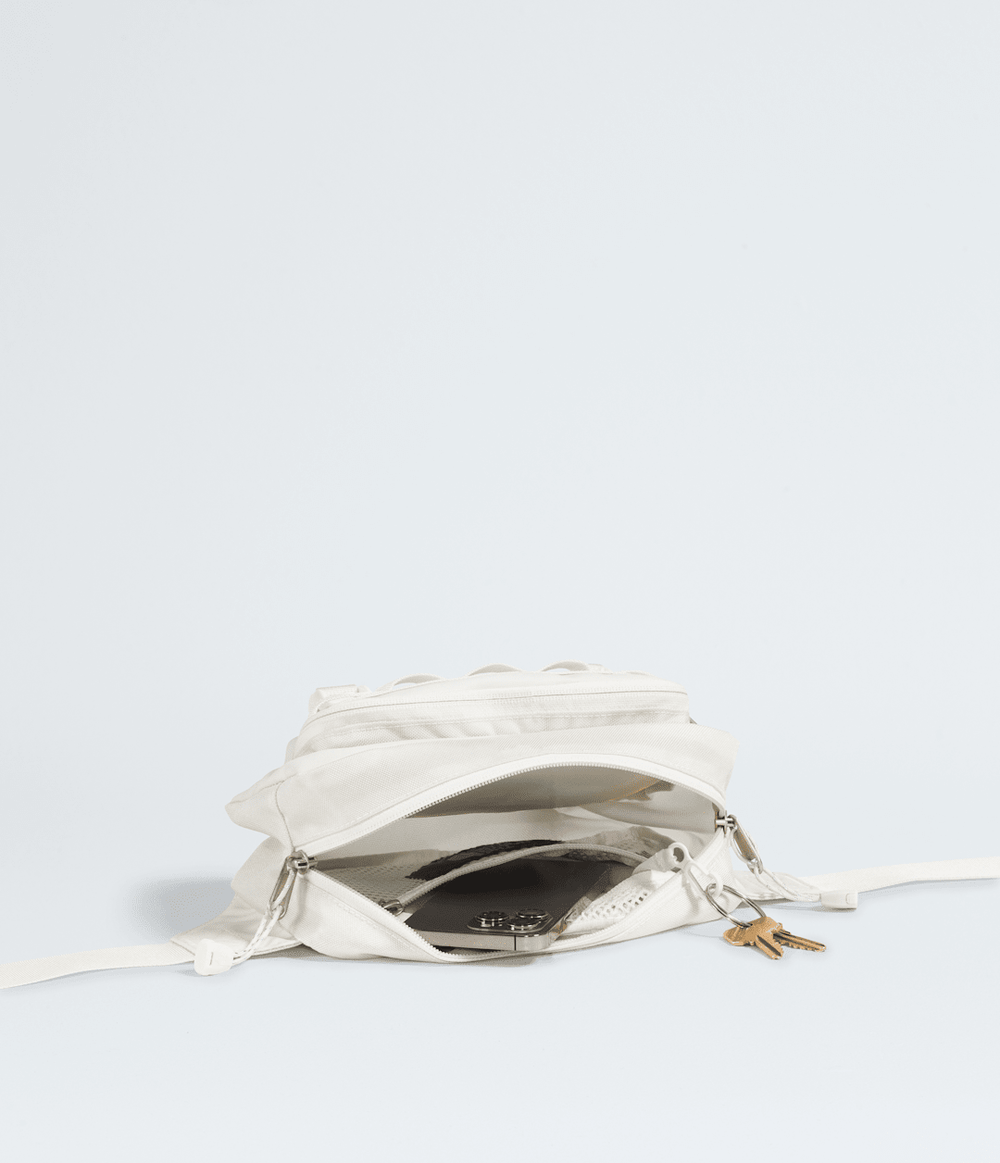 Base Camp Lumbar / The North Face