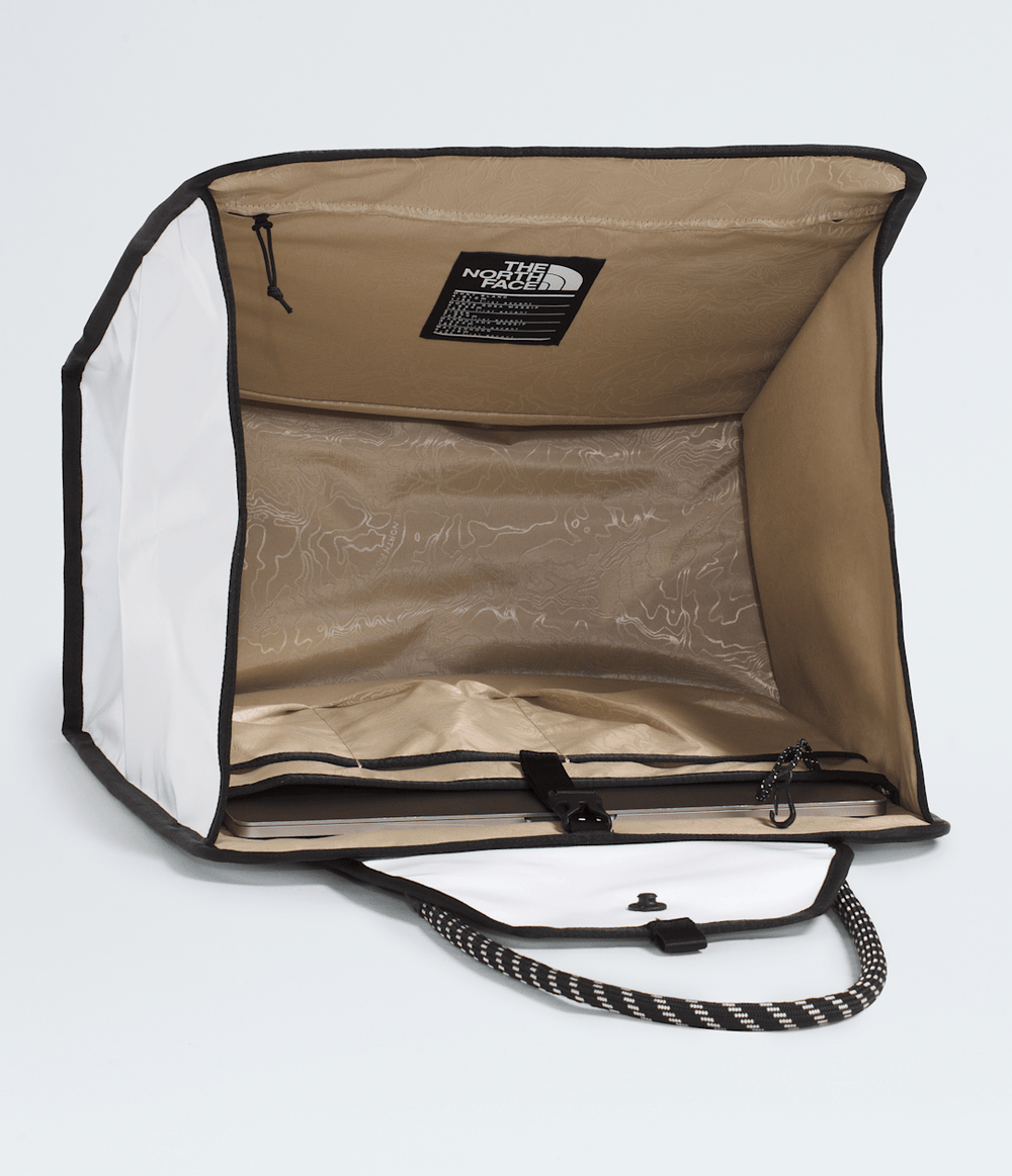 Base Camp Tote Bag / The North Face