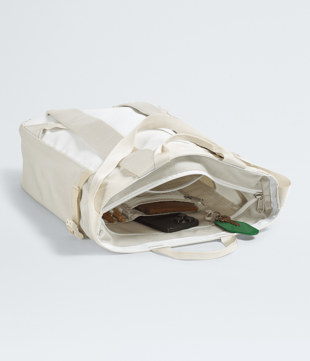 Base Camp Tote Pack / The North Face