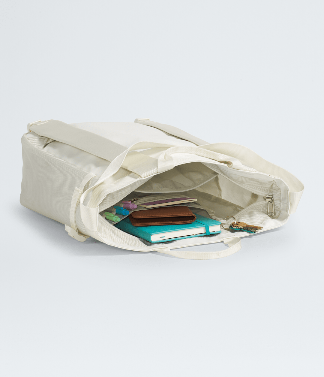 Base Camp Tote Pack / The North Face