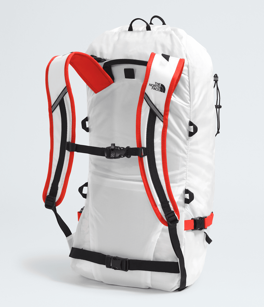 Summit Series Verto 27 Backpack / The North Face