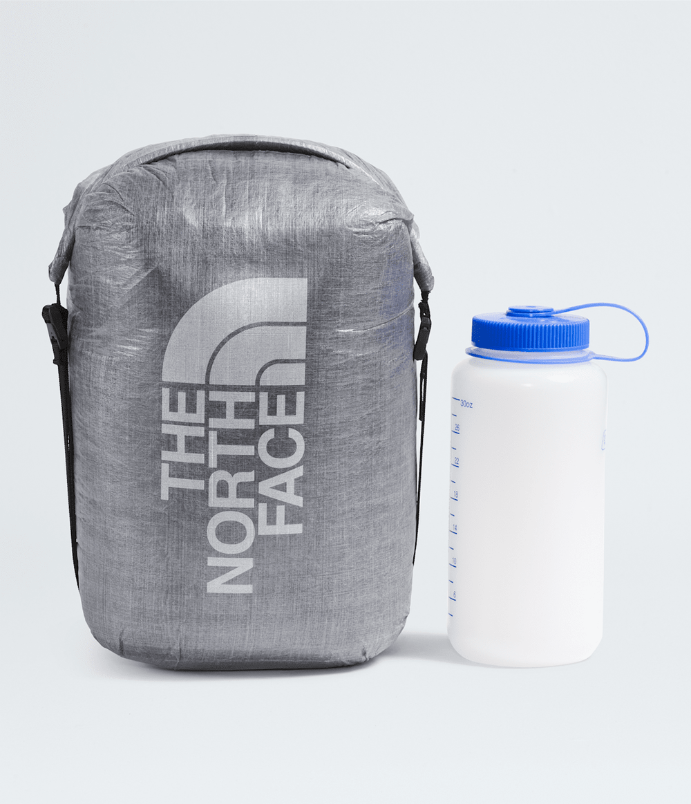 Summit Series AMK Superlight Sleep System / The North Face