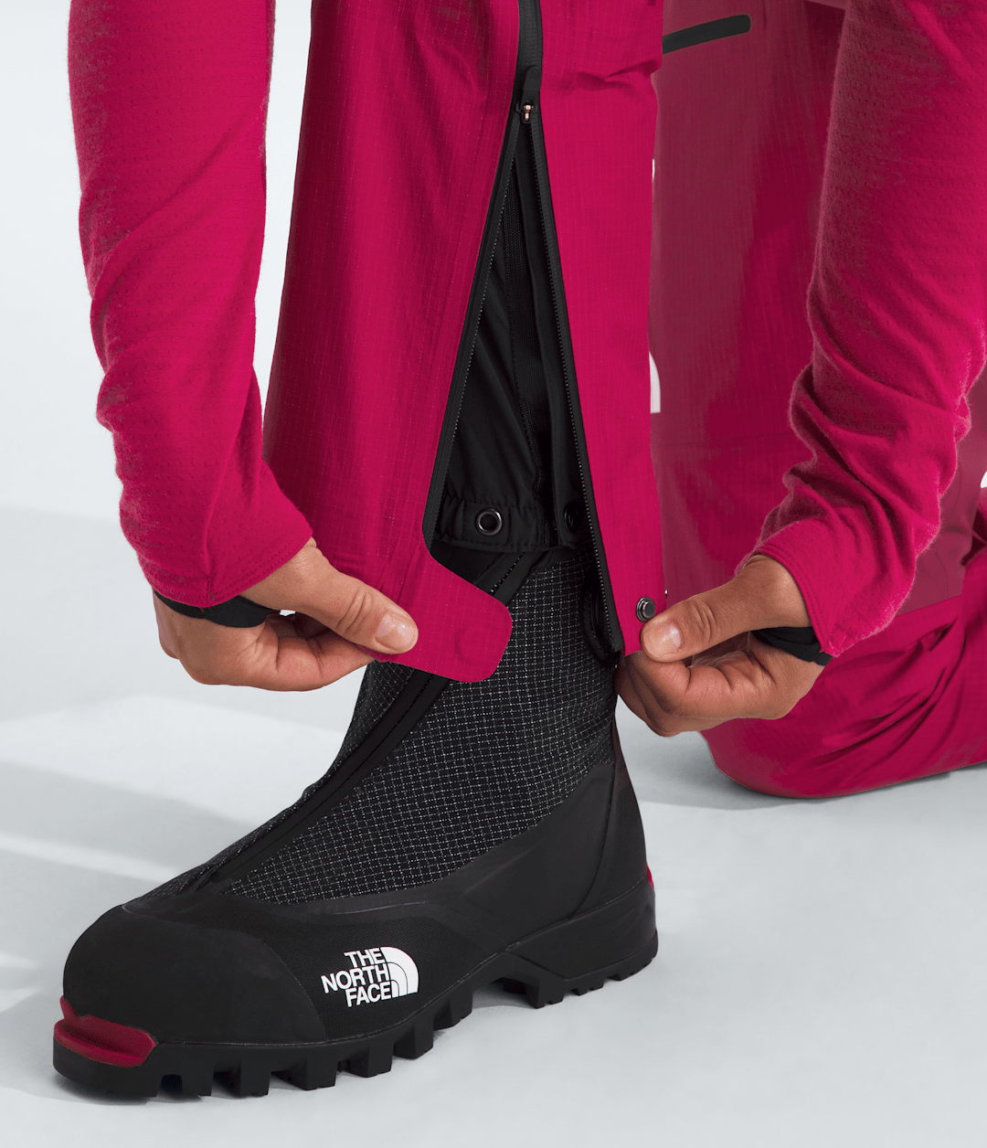 Women’s Summit Series FUTURELIGHT™ AMK Climb Pants / The North Face