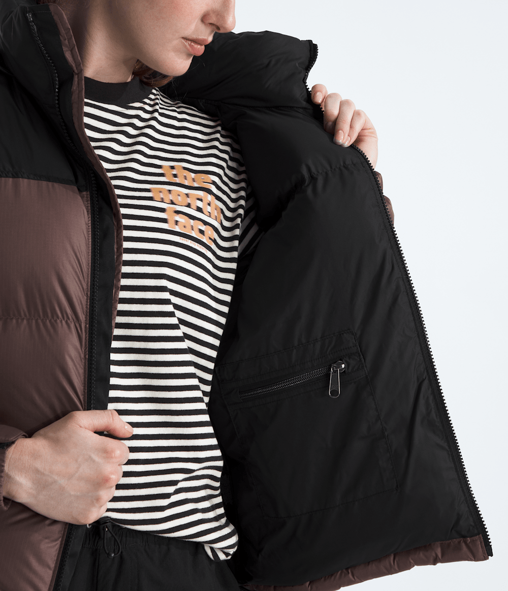 Women’s 1996 Retro Nuptse Jacket / The North Face